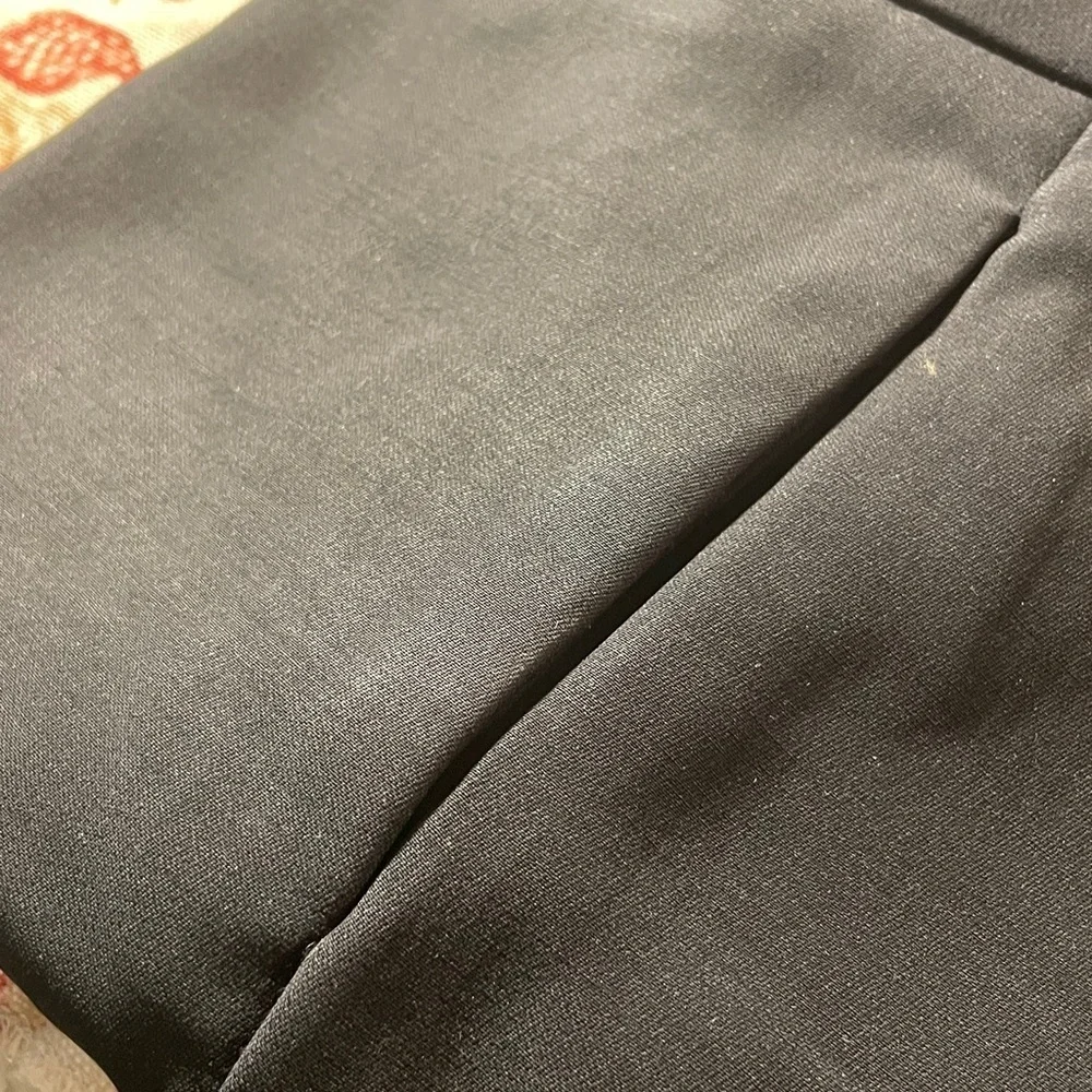 Gucci Men's Black Crisp Laine Wool Dress Pants